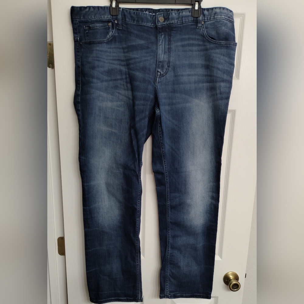 Calvin Klein Men's 40W Slim Fit Jeans